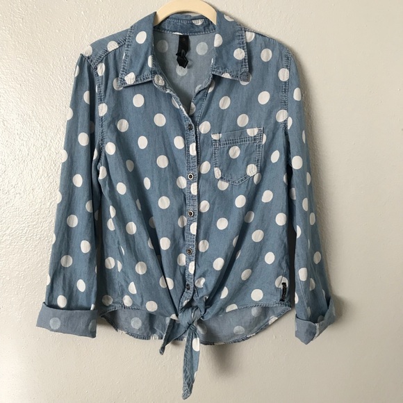 Seven7 Tops - Seven7 Chambray Button Up